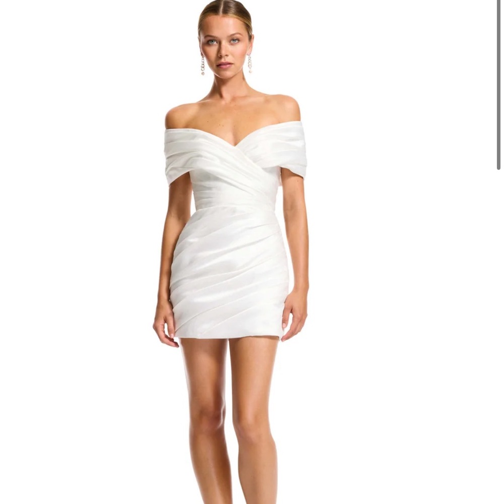 COPY - Chosen by Kyha Yves Second Look
